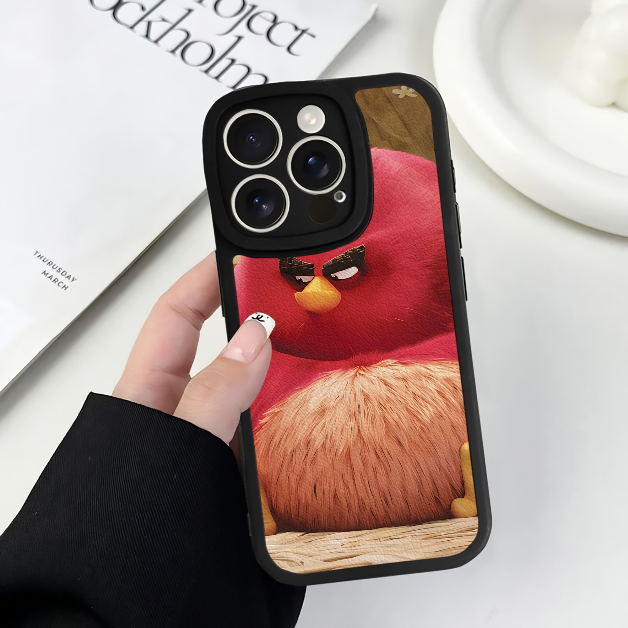 （画像用） Angry Birds アングリーバード 【iPhone 16シリーズ対応】シリコンスマホケース（レザー調） 材質：シリコン